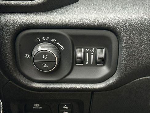 Used 2022 RAM 1500 Laramie image 29