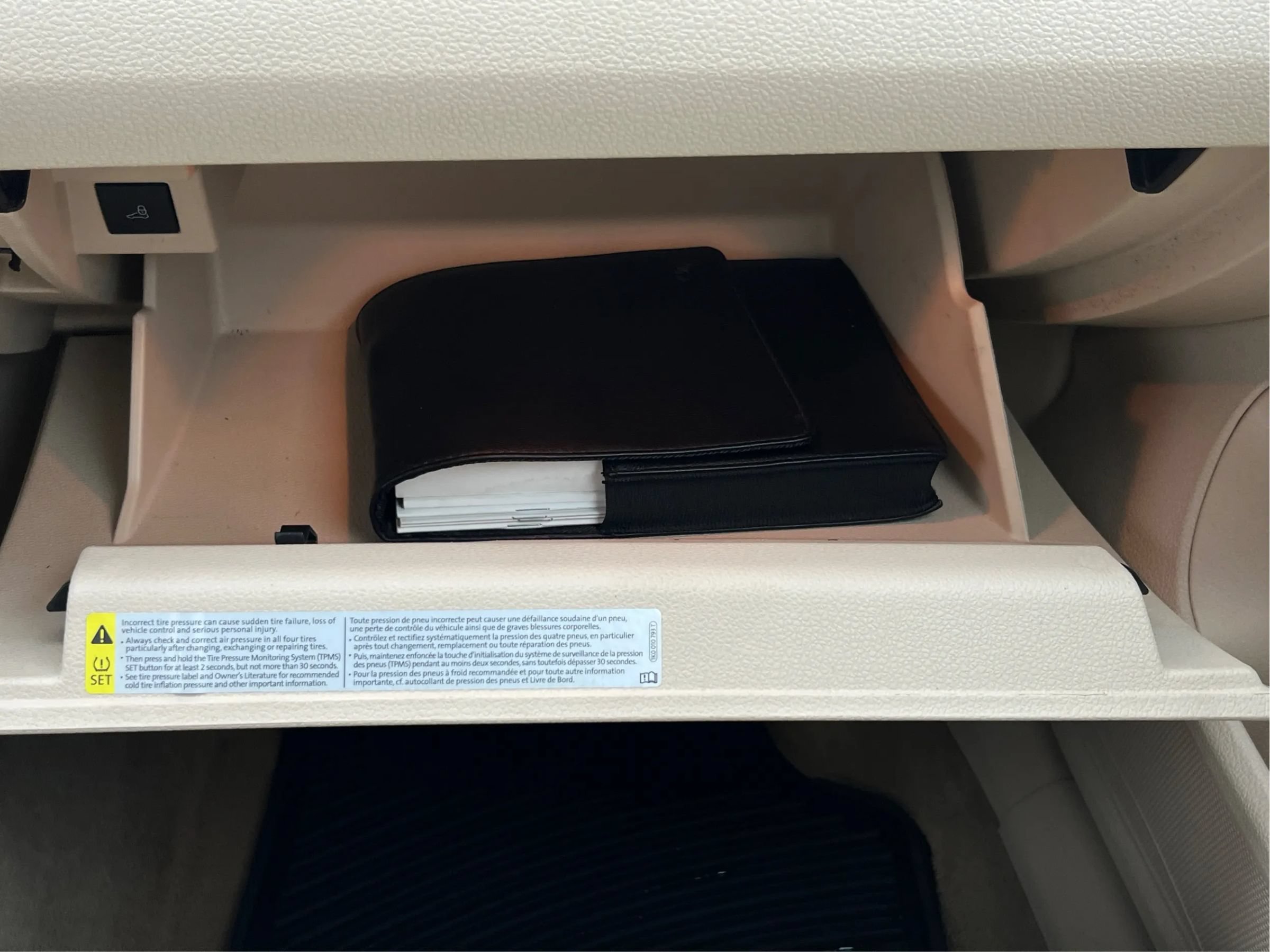 Used 2012 Volkswagen Passat TDI SE FWD image 49