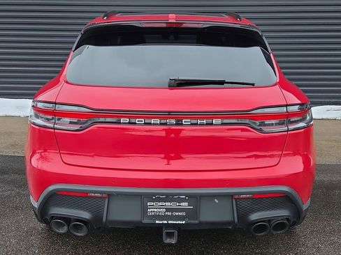 Certified 2022 Porsche Macan image 23