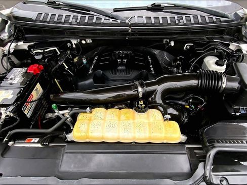 Used 2019 Lincoln Navigator Reserve AWD/4WD image 32