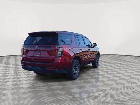 Used 2023 Chevrolet Tahoe Z71 w/ Luxury Package AWD/4WD image 8