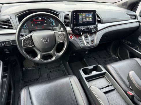 Used 2023 Honda Odyssey Sport image 15
