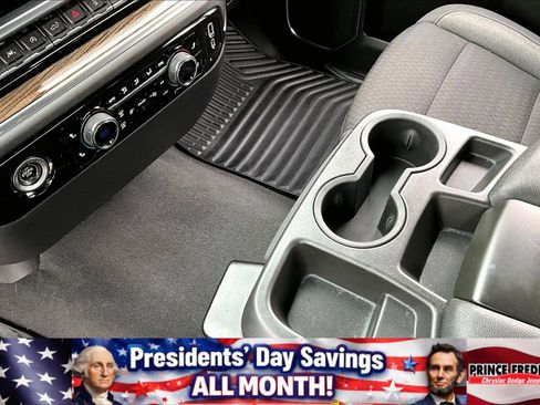 Used 2023 Chevrolet Silverado 1500 LT image 14