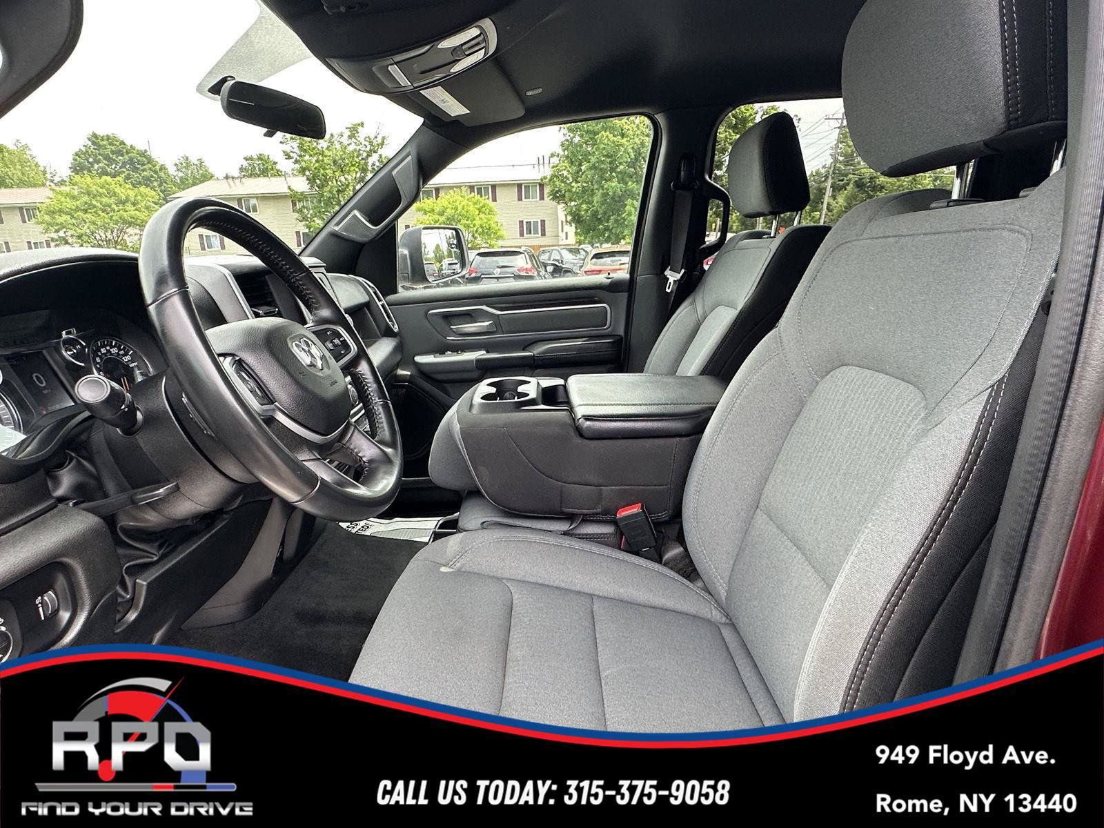 Used 2022 RAM 1500 Big Horn AWD/4WD image 23