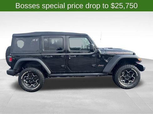 Used 2023 Jeep Wrangler Unlimited Rubicon w/ Cold Weather Group AWD/4WD image 2