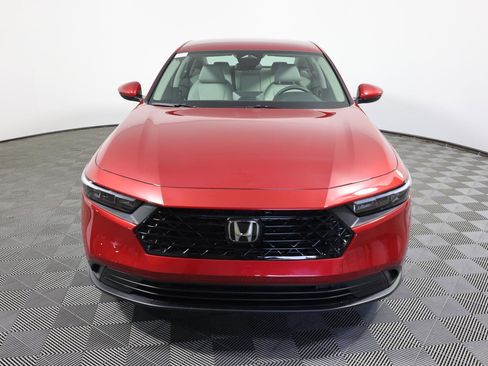 Used 2025 Honda Accord LX image 2