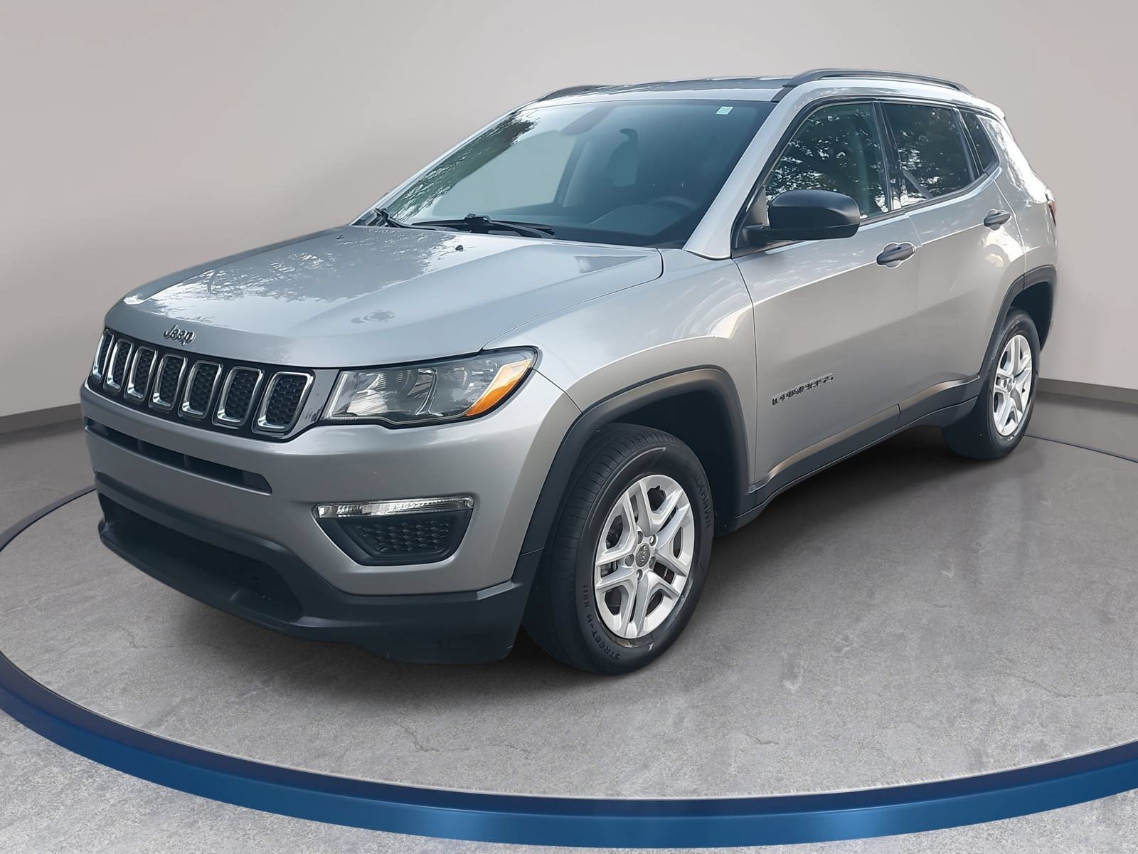 Used 2017 Jeep Compass Sport FWD image 1