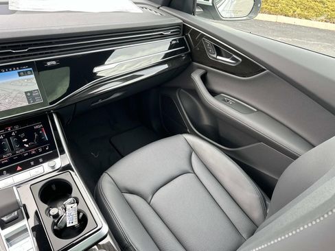 New 2026 Audi Q8 Premium Plus AWD/4WD image 32