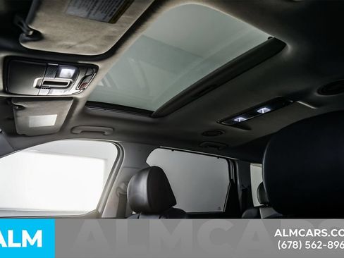 Used 2024 Kia Telluride EX FWD image 30