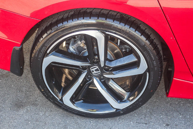 Used 2022 Honda Accord Sport image 11