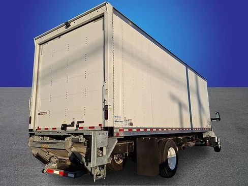 Used 2023 Ford F650 2WD Regular Cab Super Duty image 4