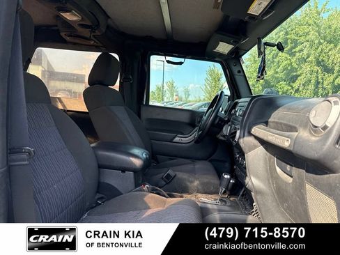 Used 2012 Jeep Wrangler Sport AWD/4WD image 15