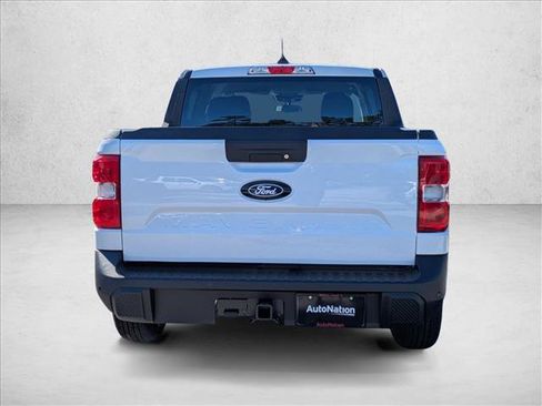 New 2025 Ford Maverick XL FWD image 9