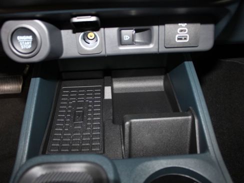 New 2025 Ford Maverick Lariat w/ Black Appearance Package image 40