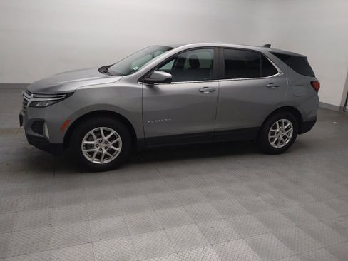 Used 2023 Chevrolet Equinox LT w/ Driver Convenience Package AWD/4WD image 2