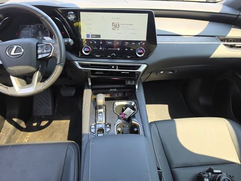 Used 2024 Lexus RX 350 Premium w/ Accessory Package (Z1) AWD/4WD image 8