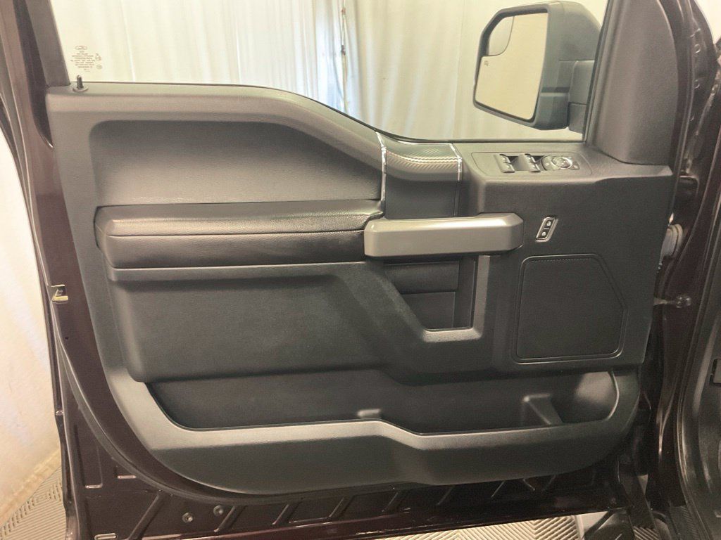 Used 2018 Ford F150 XLT w/ Equipment Group 302A Luxury AWD/4WD image 15