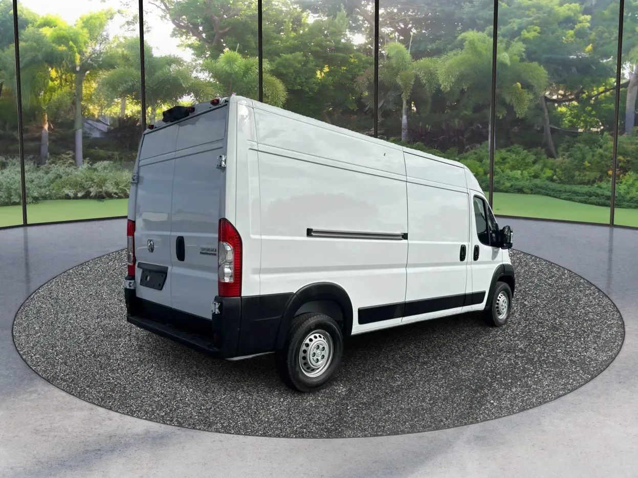 Used 2025 RAM ProMaster 3500 w/ Convenience Group FWD image 5