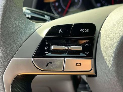 Certified 2023 Hyundai Elantra SEL image 20