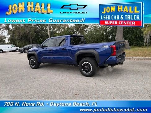Used 2025 Toyota Tacoma TRD Off-Road image 8