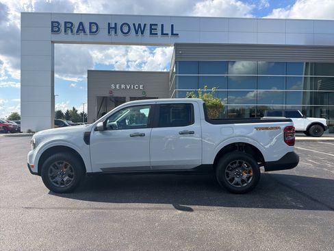 Used 2023 Ford Maverick Tremor AWD/4WD image 1