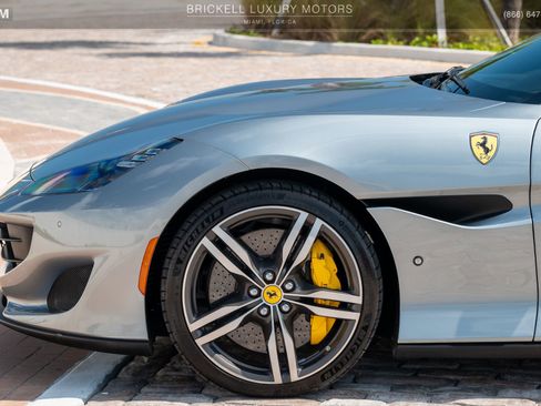Used 2019 Ferrari Portofino image 46