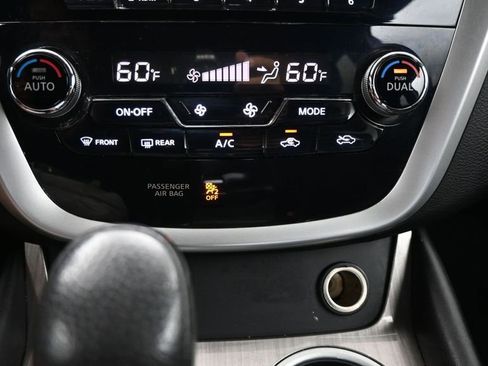 Used 2015 Nissan Murano S AWD/4WD image 32
