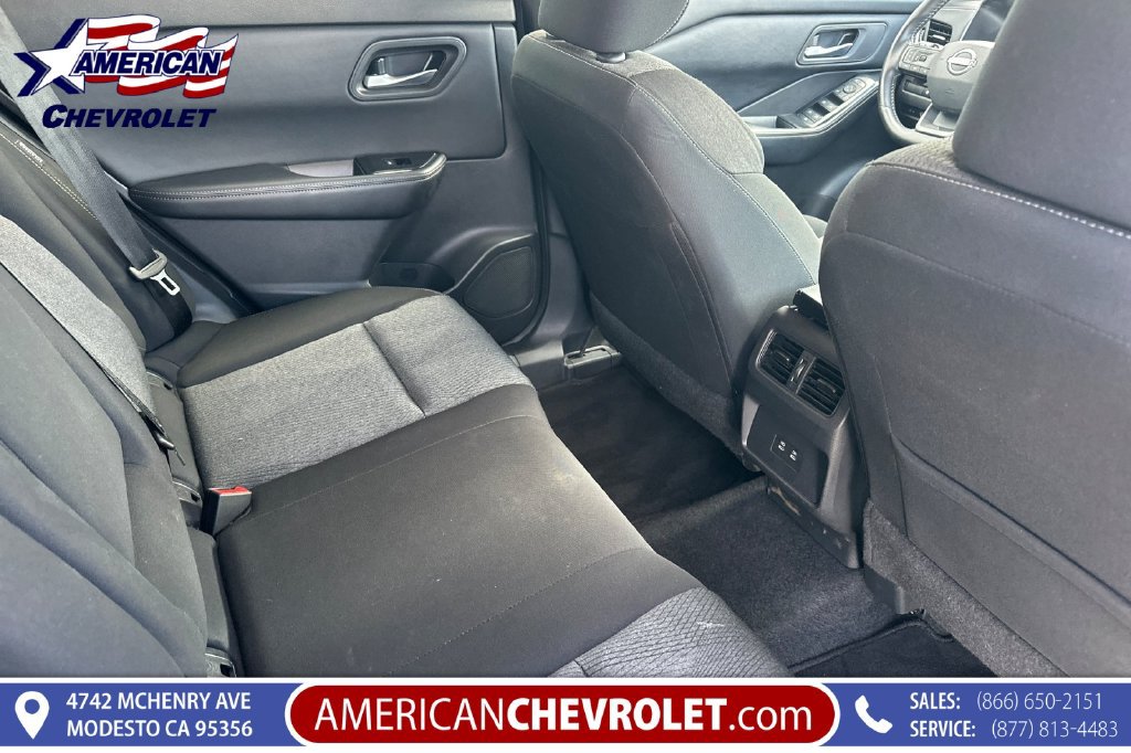 Used 2025 Nissan Rogue SV AWD/4WD image 20