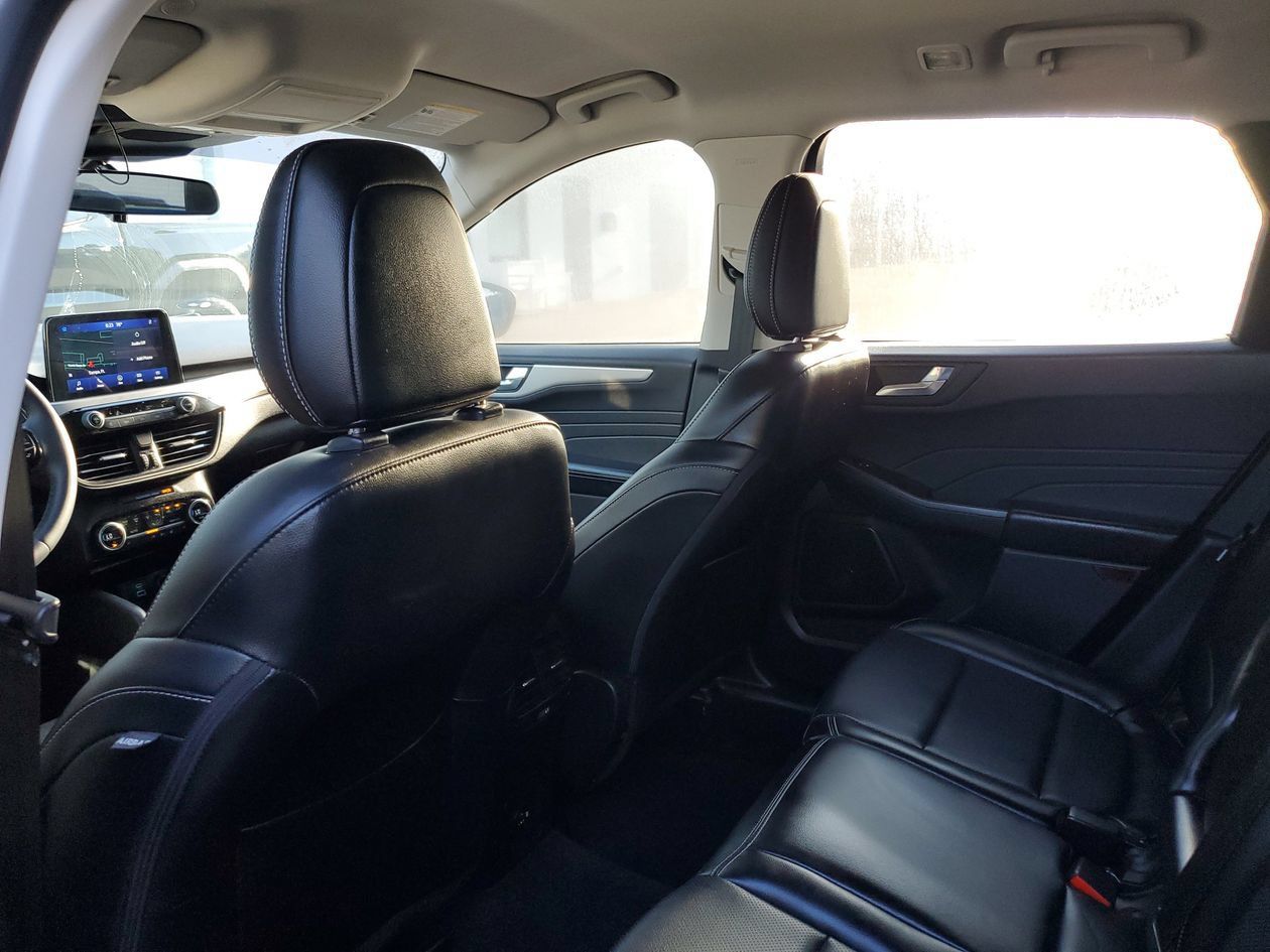 Used 2021 Ford Escape SEL AWD/4WD image 10