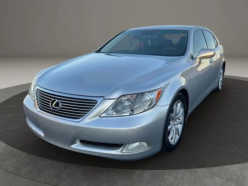 Used 2008 Lexus LS 460 image 7