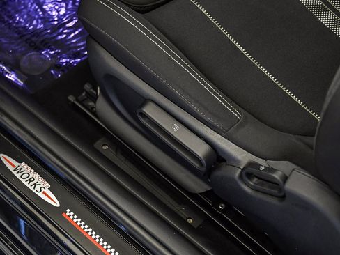Used 2018 MINI Cooper John Cooper Works image 31