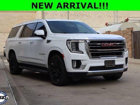 Used 2022 GMC Yukon XL SLT w/ SLT Premium Package RWD image 1