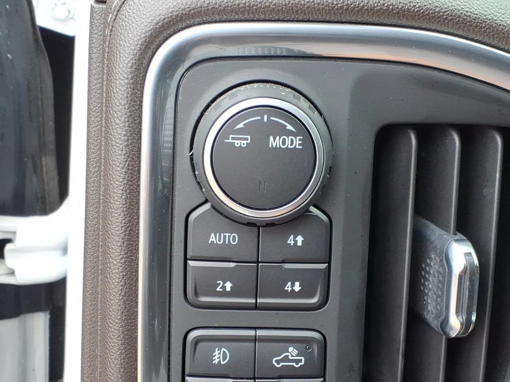 Used 2022 Chevrolet Silverado 1500 RST AWD/4WD image 29