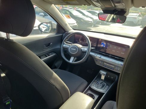 Used 2024 Hyundai Kona SEL FWD image 14