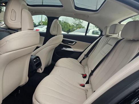 New 2027 Mercedes-Benz E 350 4MATIC Sedan image 23