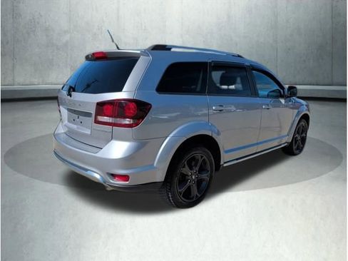 Used 2018 Dodge Journey Crossroad AWD/4WD image 6