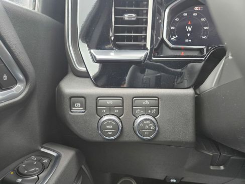 New 2026 GMC Sierra 1500 Elevation w/ Preferred Package image 12