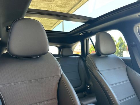Certified 2024 Mercedes-Benz GLC 300 4MATIC image 20
