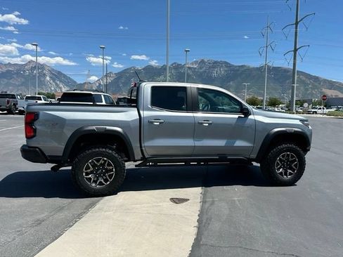 Certified 2023 Chevrolet Colorado ZR2 w/ ZR2 Convenience Package III AWD/4WD image 7