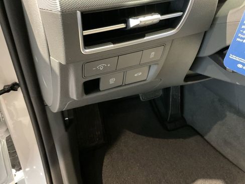 New 2026 Kia Seltos S AWD/4WD image 23