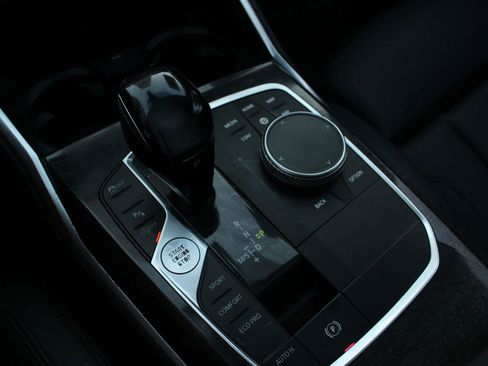 Used 2020 BMW 330i xDrive Sedan w/ Convenience Package AWD/4WD image 28