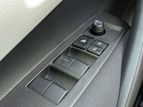 New 2026 Toyota Corolla SE FWD image 21