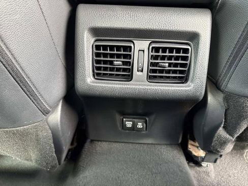 Certified 2025 Toyota Camry SE image 21