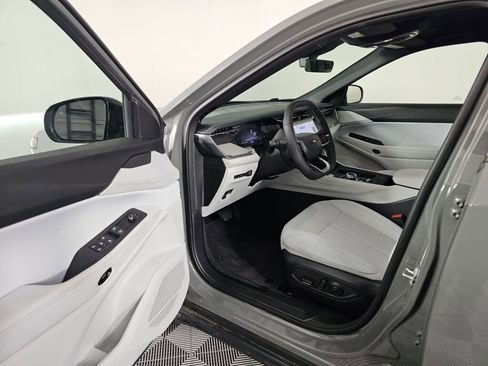 New 2026 Jeep Cherokee Laredo AWD/4WD image 22