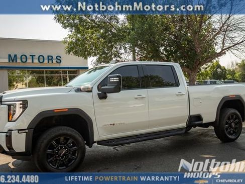 Used 2026 GMC Sierra 3500 AT4 AWD/4WD image 3