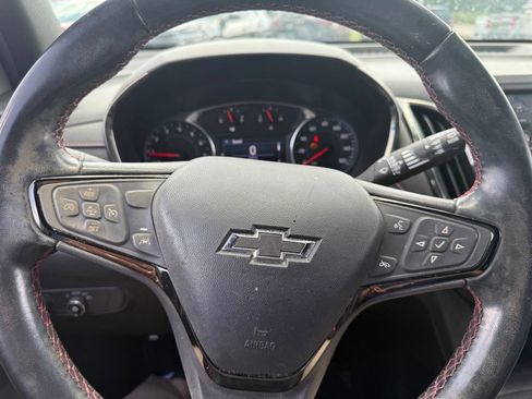 Used 2023 Chevrolet Equinox RS FWD image 11