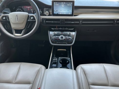 Used 2022 Lincoln Corsair FWD image 13