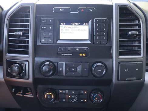 Used 2022 Ford F250 XL w/ Power Equipment Group AWD/4WD image 34