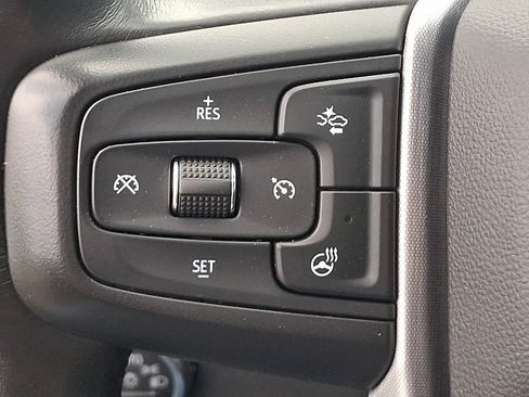Used 2022 GMC Sierra 1500 Elevation w/ LPO, Elevation Black Package AWD/4WD image 21