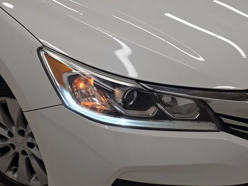 Used 2016 Honda Accord EX-L image 44